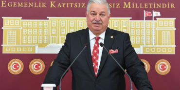 1bb607c5fe91f115afc5d44f9535809e