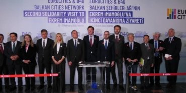 2e32d31ea9787e9cc5ba294a9577a512