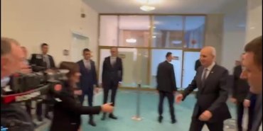 62e7549fd876d362a8eb047a97982b2a