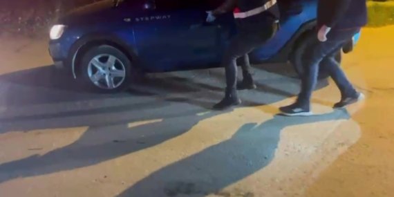 b6885725870ddd51e7146303fa6368b1