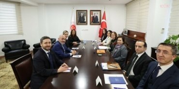 df6274fc9f57bfa7a176b1362a682dde