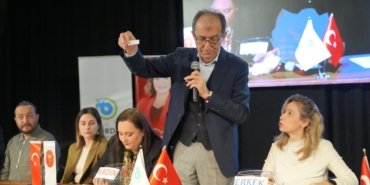 27e75b60f448f83b00699c3d5b88460f