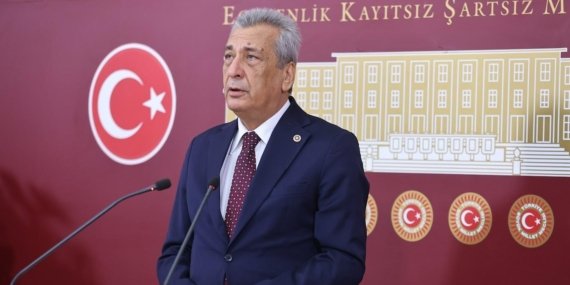 41a38468efbf39318ee13d978b36ecd9