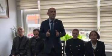 720672e16e21700e4f40ae047badeaf8