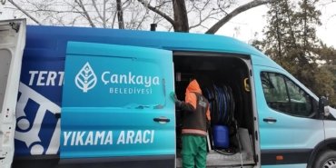 76e5cb13c8cac9648f4f63978caa04e1